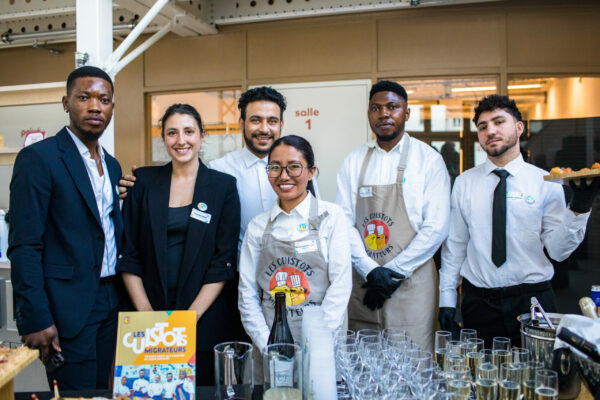 Inauguration des nouveaux locaux de l'école des Cuistots Migrateurs à Montreuil le 22 avril 2024.